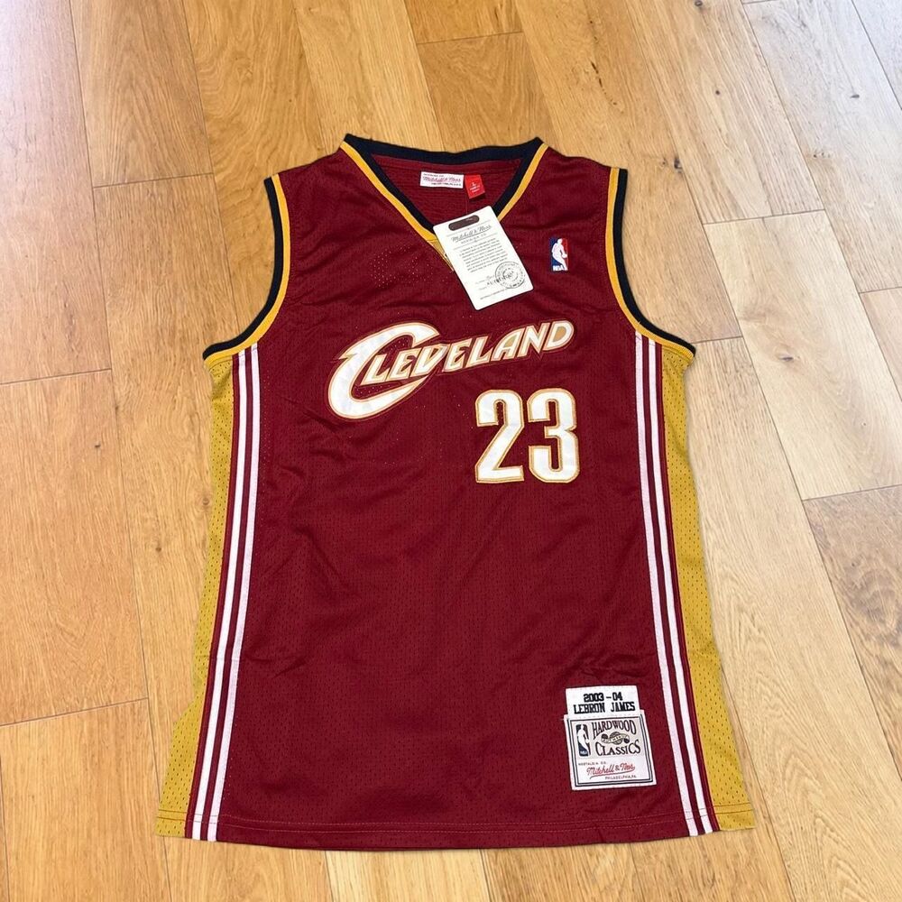 Mitchell & Ness LeBron James Cleveland Cavaliers Jersey 2003-04 NWT